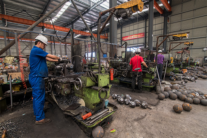 莆田网架配件车间